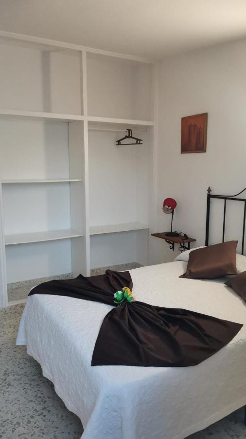 Chalet Con Jacuzzi Climatizado, Barbacoa Y Cerca De La Playa Abades  Kültér fotó